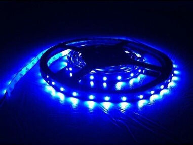 Bandă LED 12V Lumină Albastră 0.127m Tip SMD3528