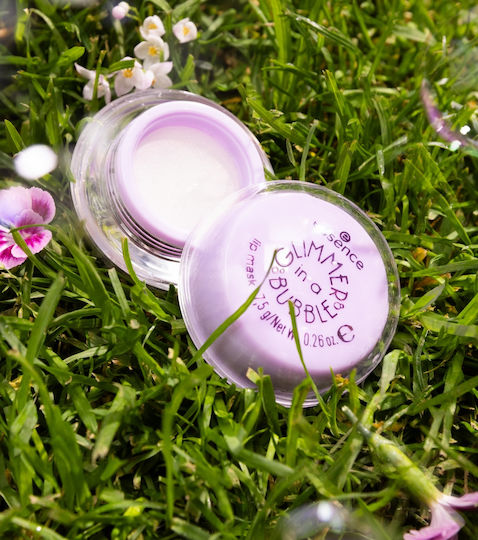 Essence Glimmer In A Bubble Mască de buze 7.5g 01 Kiss In A Bubble
