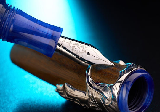 Delta Fountain Pen Fine Silver Wooden