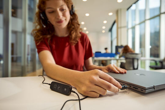 HP Poly Mission 625 On Ear Căști Multimedia cu Microfon și Conectivitate USB-A