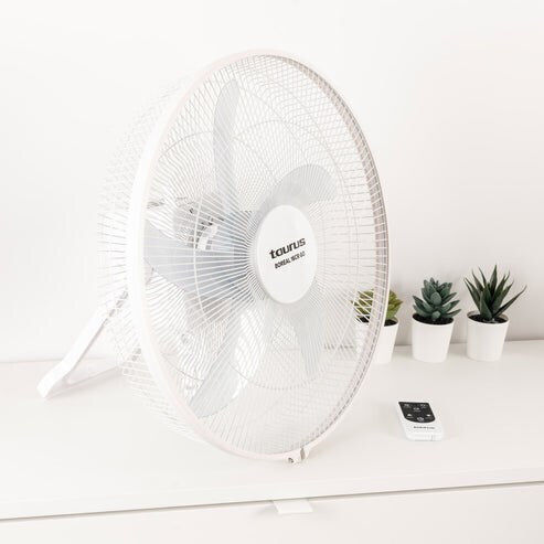 Freestanding Fan Taurus