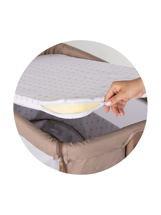 Chipolino Babywiege Laufstall Zen mit Matratze Seitliche Öffnung und Rädern