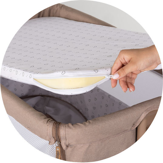 Chipolino Babywiege Laufstall Zen mit Matratze Seitliche Öffnung und Rädern