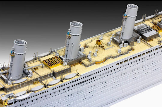 Revell Titanic Platinum Edition Maßstab 1:400