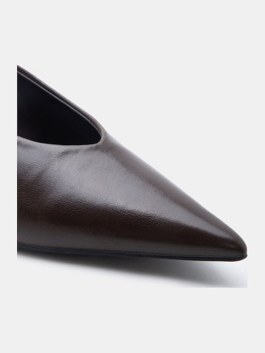Pointed Toe Heels with Medium Brown Heel