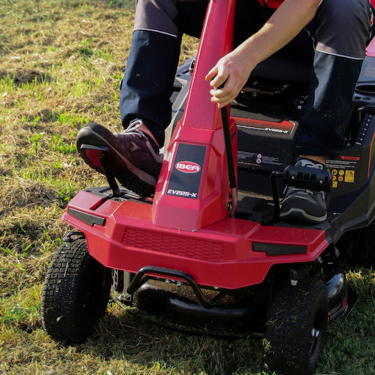 IBEA Benzin Traktor