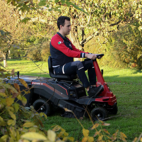 IBEA Benzin Traktor