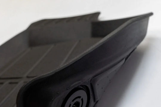 Frogum Vordere Matten 4Stück aus Gummi für Suzuki Kreuzung 2022 Schwarz