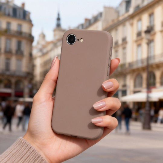 Tech-Protect Back Cover din Silicon Maro (iPhone 17e / 16e)