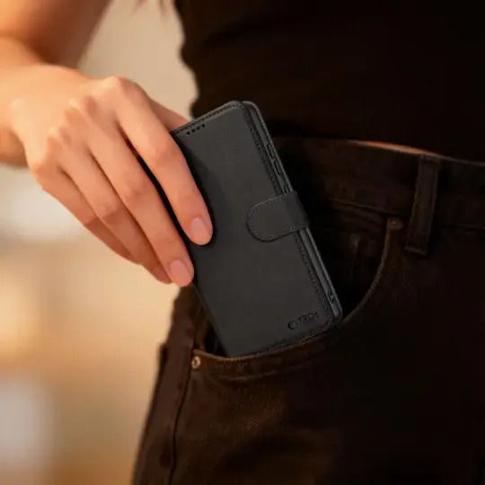 Tech-Protect Matte Brieftasche Synthetisches Leder / Silikon Schwarze (Google Pixel 11)