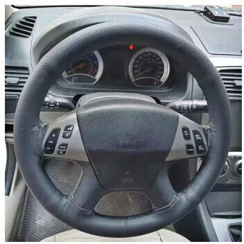 Husă pentru volan cu ață perforată din piele mărimea M 38 cm neagră premium Smartic model Sma-000150