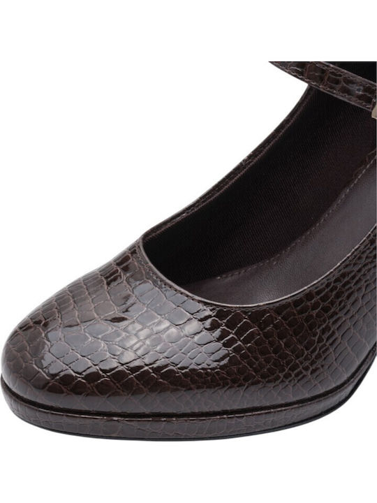 Pumps aus Braunen Lackleder