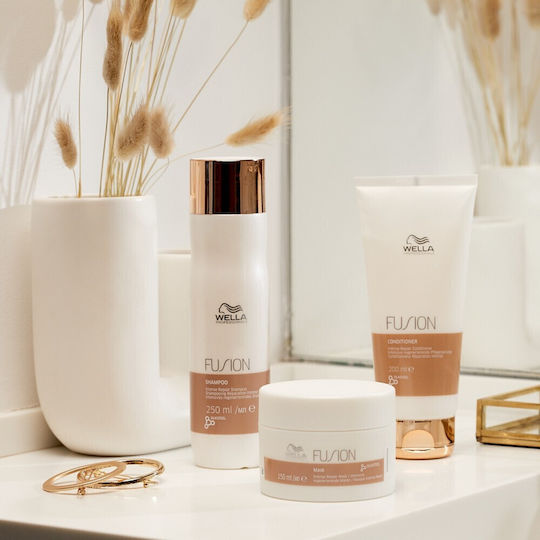 Wella Fusion Шампоан Възстановяване/Подхранване и Изглаждане за Повредена Коса 50ml