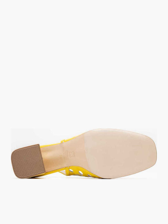Pantofi Cu Toc De Piele Galbeni KG 516-52