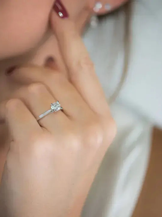 Einzelner Steine Ringe aus Weißgold 18K mit Diamant