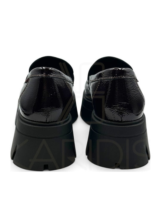 Leather Women's Moccasins in Burgundy Colour