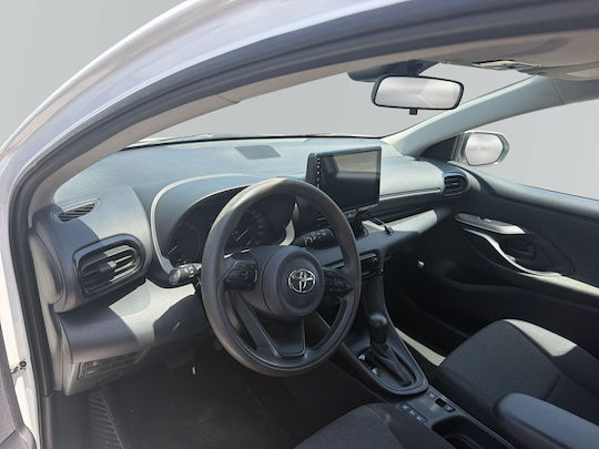 Toyota Ярис 1.5 HDF Бизнес '22