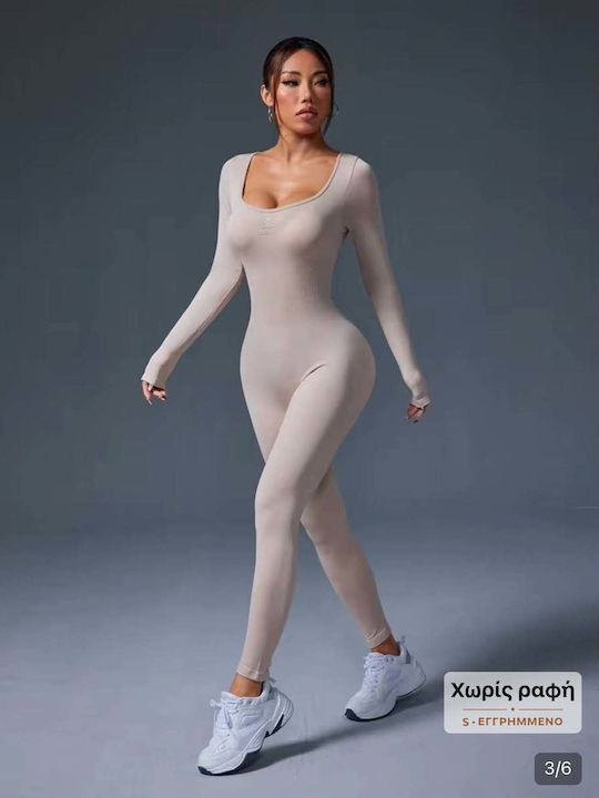Woman's Fashion