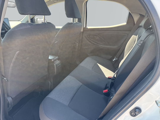 Toyota Gebrauchtwagen Toyota Yaris 1.5 HDF Geschäft 22