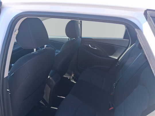 Hyundai i30 1.5 Mpi 6MT Premium '22