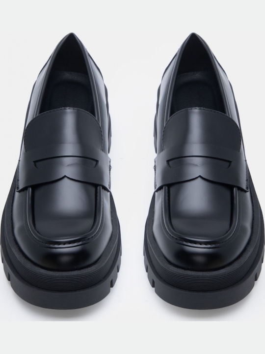 Women's Loafers in Black Color