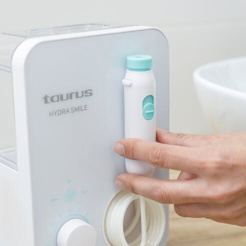 Taurus Иригатор за уста 600 мл Презареждащ се Бял S0463647