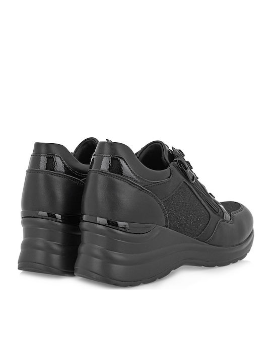 Women's Black Sneakers