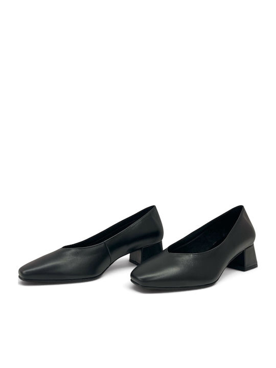 Leather Heels with Low Heel Black