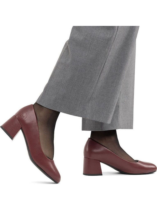 Leder Pumps mit Dünnem Mittelhohem Absatz Burgundisch
