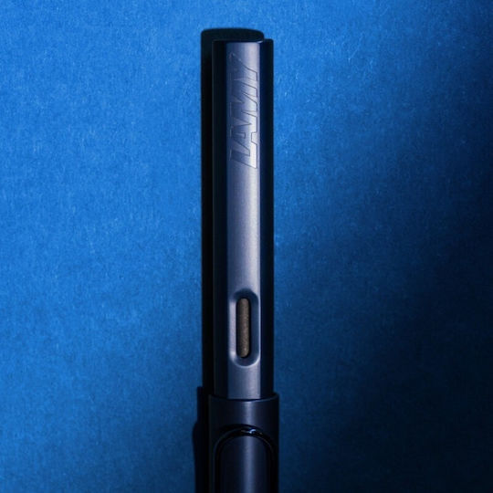 Lamy Füllfederhalter Extra Fein Rot aus Aluminium mit Rot Tintenfarbe