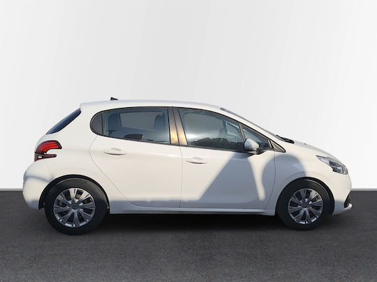 Peugeot Gebrauchtwagen Peugeot 208 1.5 BlueHDi BM5 Business Erstzulassungsjahr 19