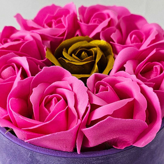 Set Femei Aranjament Floral Săpun Trandafiri În Cutie Catifea Mov Riiffs Parfum Majestic Rose Praline Raffaello Roz