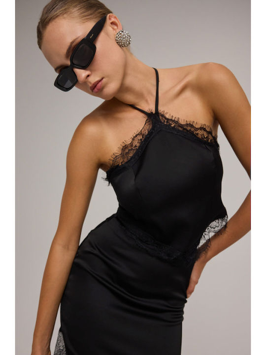 Kit With Satin Skirt Black