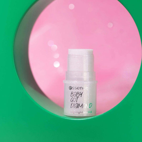Essence Baby Got Diamond Хайлайтър стик 5.4g
