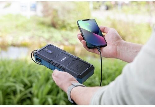 Ansmann Portable Car & Motorcycle Battery Starter 2500A with Power Bank USB Flashlight 12V
