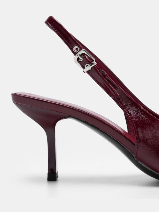 Burgunder Pumps