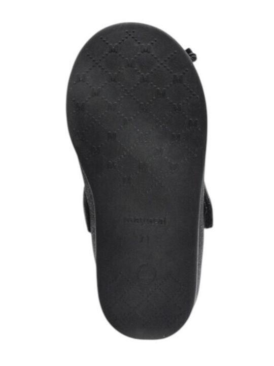 Kids Pumps & Ballerinas with Hoop & Loop Closure Leather Black Barette