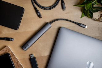 Newell USB хъб с 3 USB 3.0 порта с USB-C / Ethernet Сив
