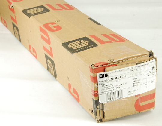 Outdoor Lighting Batten with Built-in LED 31W 130cm