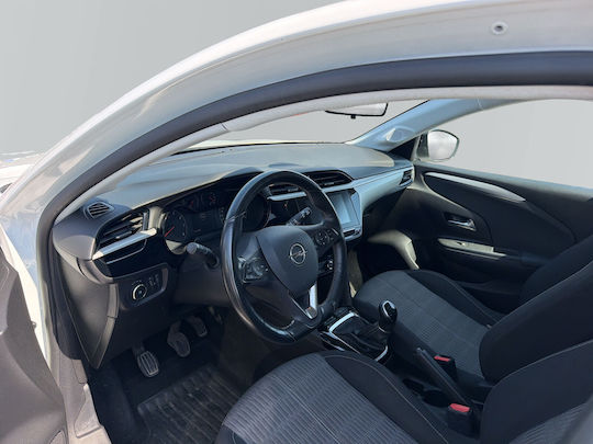 Opel Корса 1.2 MT5 '22