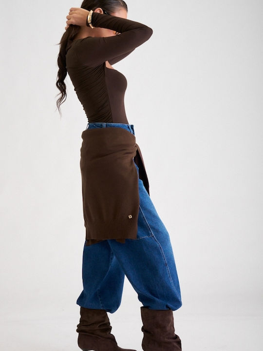 Women's Jean Pants in Balloon Leg Style