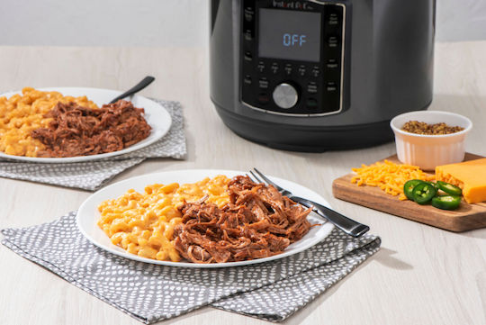 Instant Pot Pro 113-0057-01-EU Мултикукър 1400W с Капацитет 8лт Черен