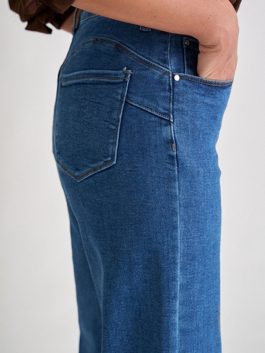 Women's Jean Pants in Wide Leg Style