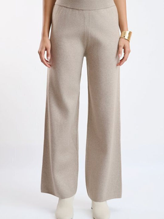 Women's Beige Set with Trousers in Loose Fit Striped