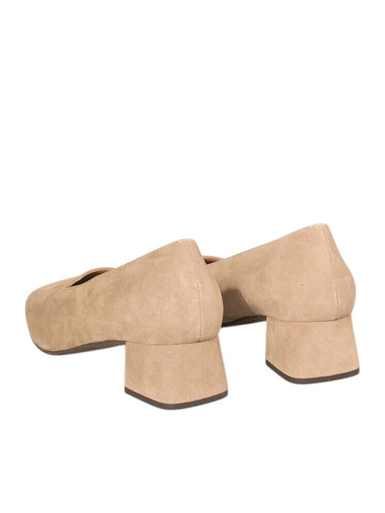 Leder Pumps mit niedrigem Absatz Braun