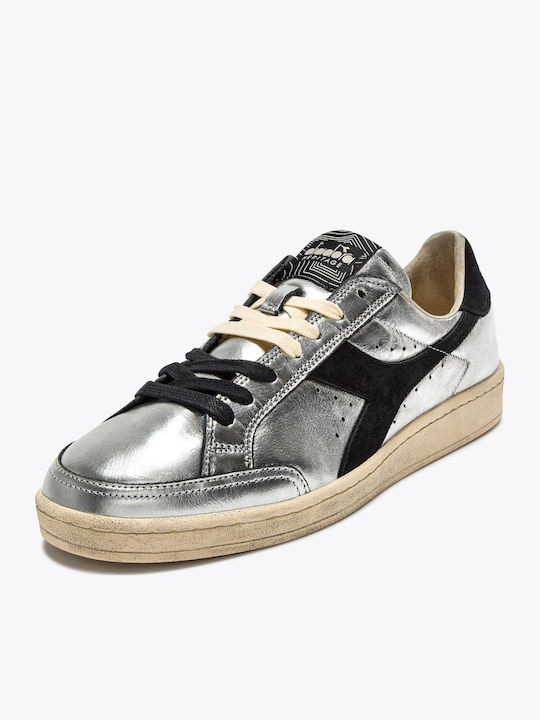 Diadora Diadora
