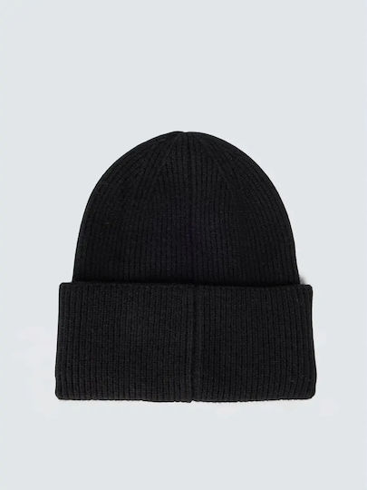 Beanie Men's Knitted Beanie in Black