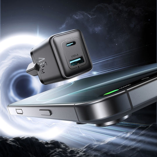Joyroom Зарядно устройство с вграден кабел GaN с USB-A порт и USB-C порт 45 W Power Delivery Черно (JR-TG8 GaN)