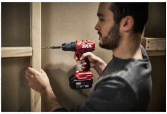 Skil 3011HB Șurubelniță Cu Percuție Cu Acumulator Fără Perii 20V 2x2Ah