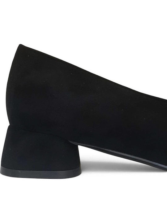Suede Heels Black